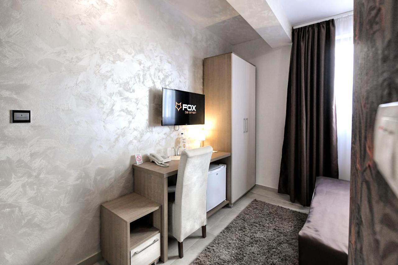 Garnet Hotel & Event Centar Ρούμα Εξωτερικό φωτογραφία