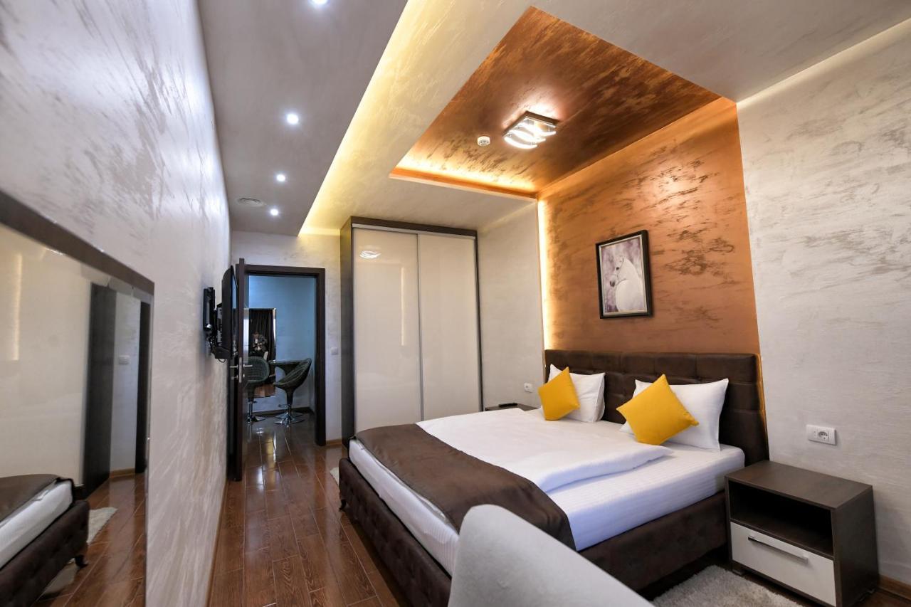 Garnet Hotel & Event Centar Ρούμα Εξωτερικό φωτογραφία